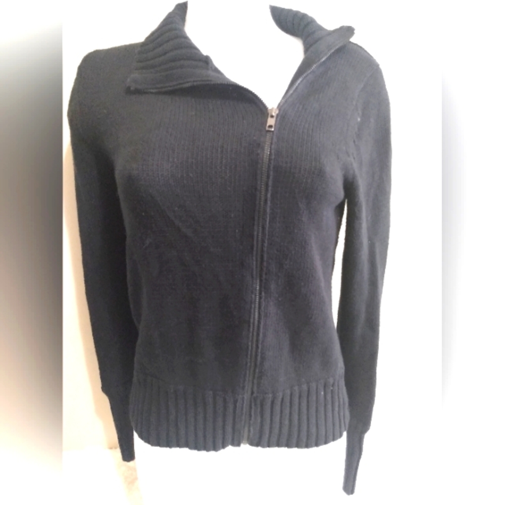 Victoria secret woman size small full zip black knit sweater
